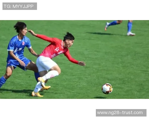 多特蒙德与巴萨友谊赛精彩回顾帽子戏法点燃全场激情