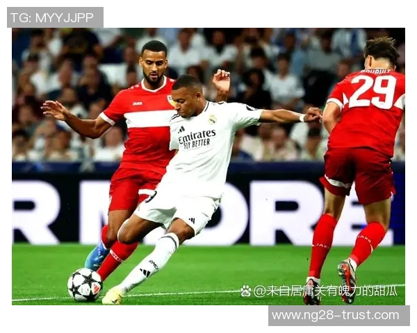 欧冠经典对决:利物浦逆转AC米兰上演惊天大逆转历史冷门再现